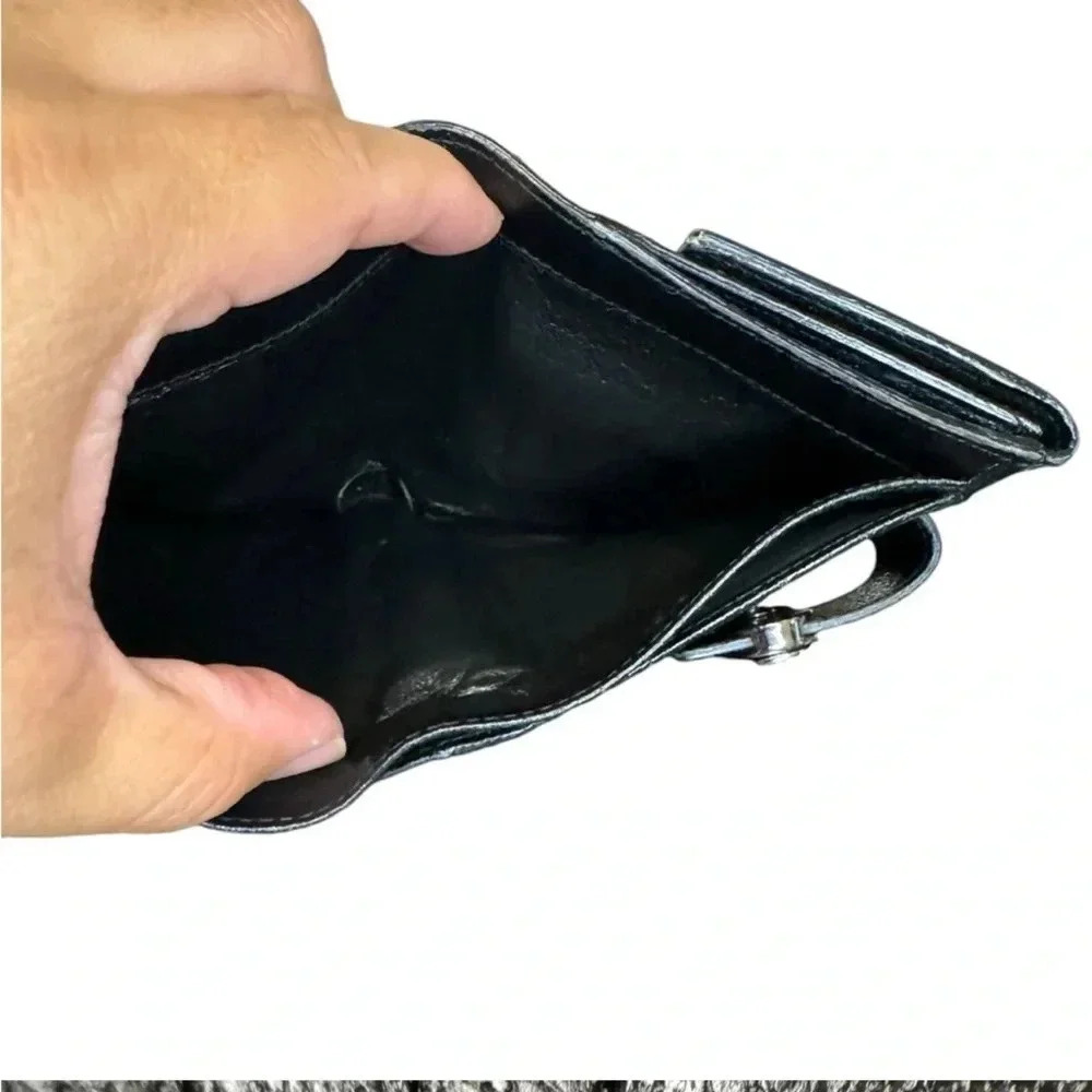 Gucci Snap Wallet - Picture 9 of 11